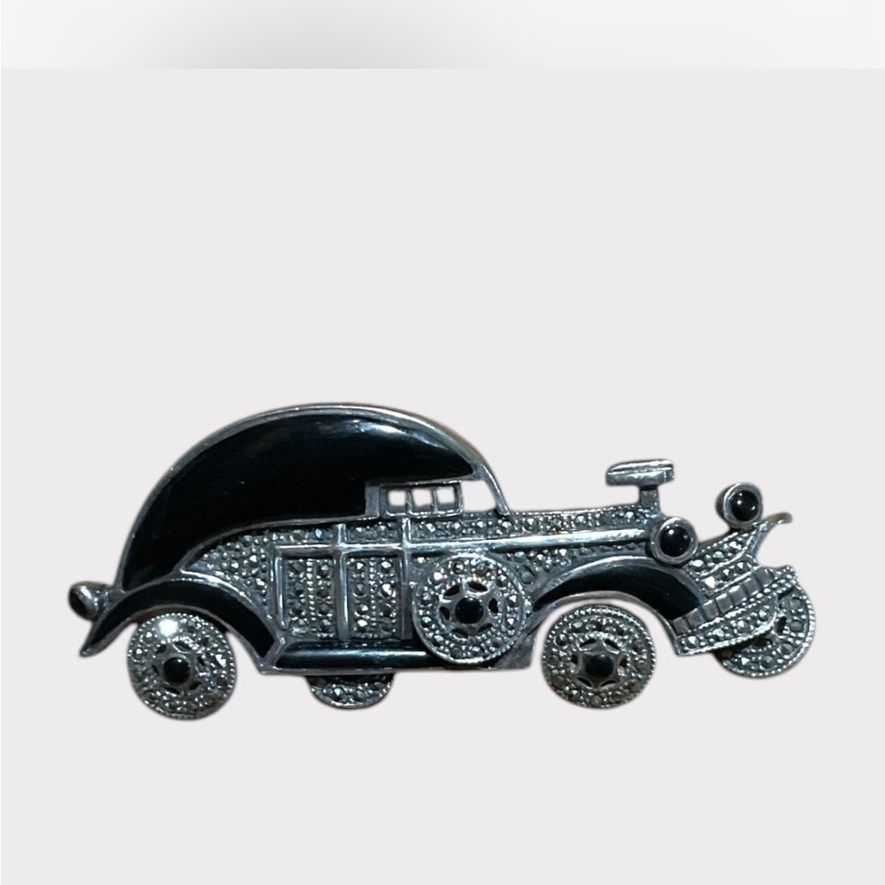 Silver Car Brooch with  Black Marcasite